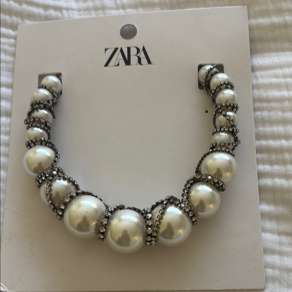 Brand new Zara  pearl and rhinestone choker